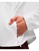 Cargar imagen en el visor de la galería, Chamarra Para Correr Lululemon Con Cintura Ajustable Y Protección Uv