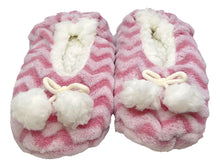 Cargar imagen en el visor de la galería, Pantufla Con Suela Antiderrapante Y Borrega