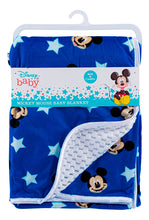 Cargar imagen en el visor de la galería, Cobija Polar Para Bebe De Mickey O Minnie Mouse
