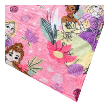 Cargar imagen en el visor de la galería, Cobija Avengers, Hello Kitty, Princesas Y Más... Suave y Ligera
